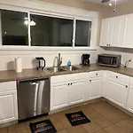Gorgeous 3 Bedroom Upper Unit Home
